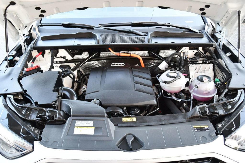 Used 2021 Audi Q5 e Premium Plus w/ Premium Plus Package image 74