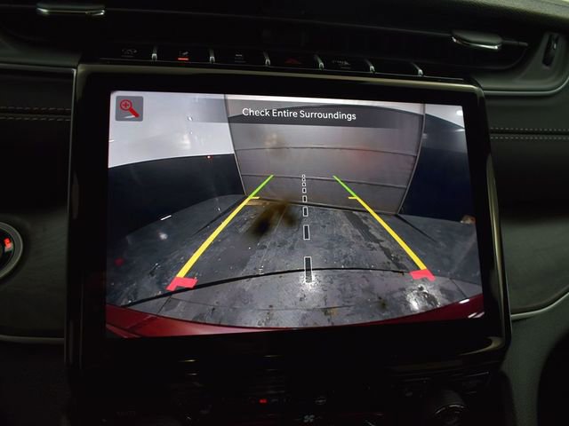 New 2025 Jeep Grand Cherokee Limited w/ Black Appearance Package image 27