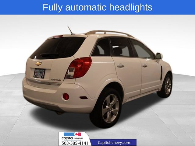 Used 2014 Chevrolet Captiva Sport LT w/ Convenience Package FWD image 2