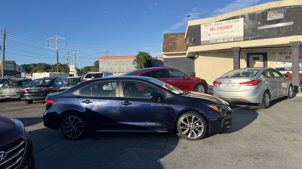 Used 2020 Toyota Corolla SE FWD image 3