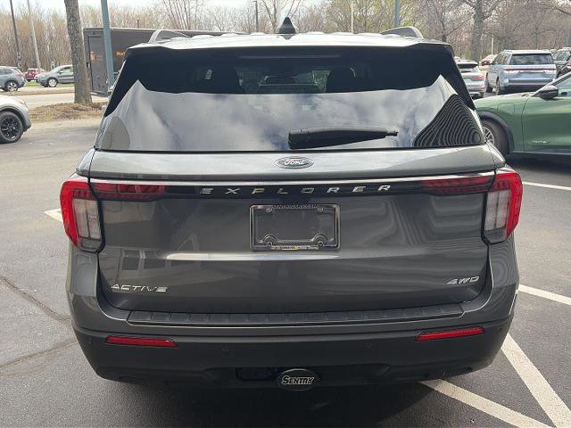 Certified 2025 Ford Explorer Active AWD/4WD image 4