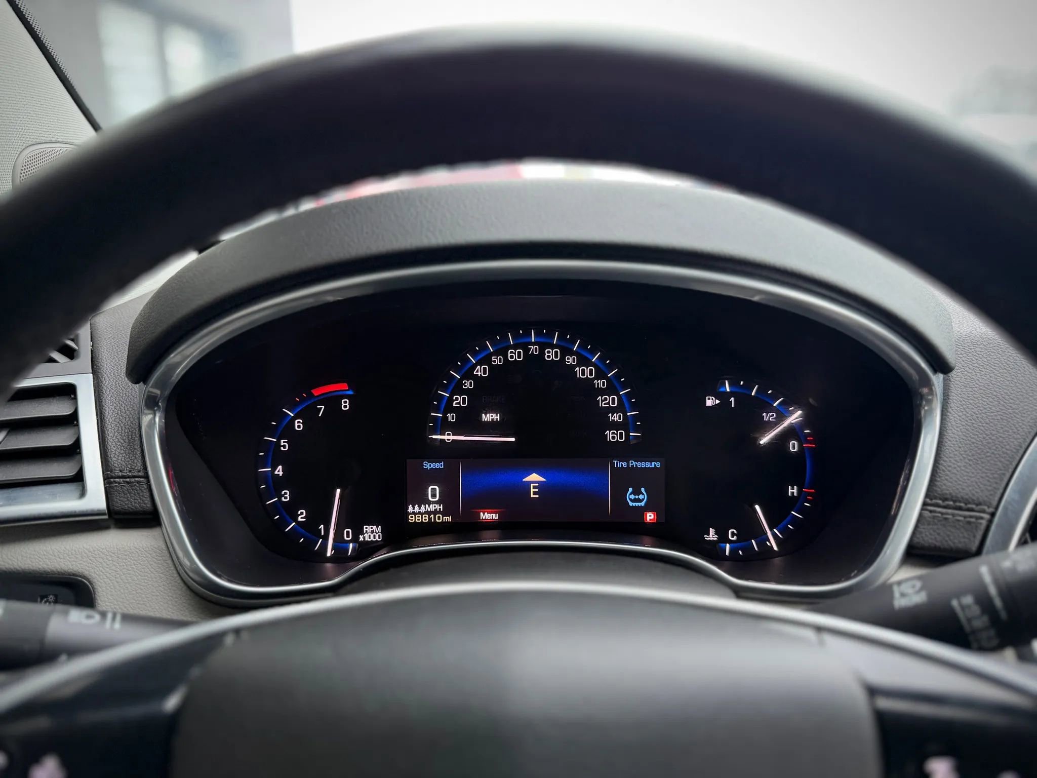 Used 2013 Cadillac SRX Luxury image 10