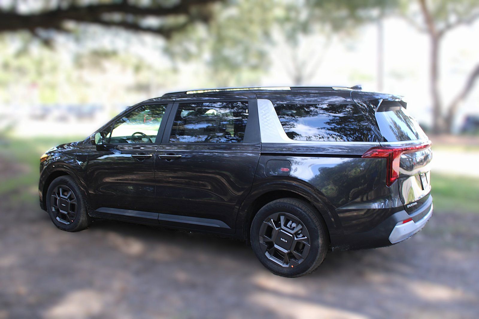 New 2026 Kia Carnival EX image 16