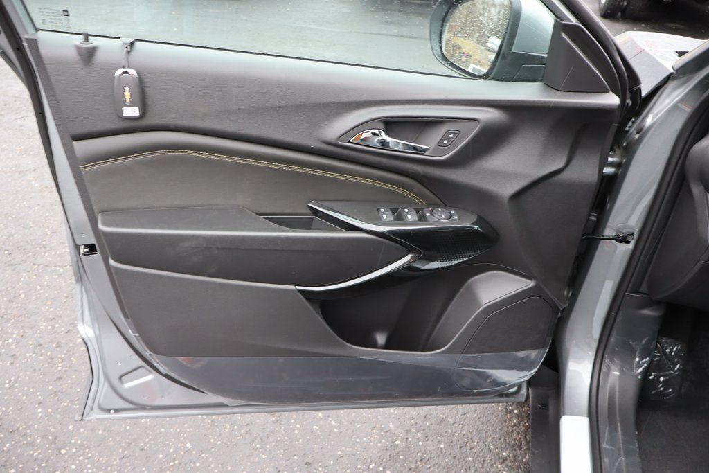 New 2026 Chevrolet Trax LT w/ LT Convenience Package image 4