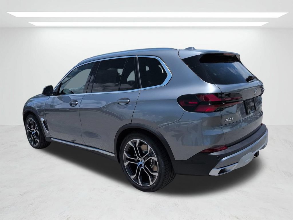 New 2026 BMW X5 xDrive50e w/ Climate Comfort Package AWD/4WD image 6