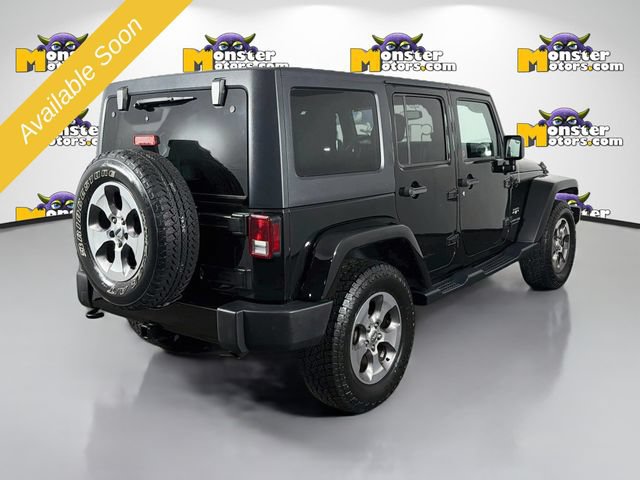 Used 2018 Jeep Wrangler Unlimited Sahara w/ Connectivity Group AWD/4WD image 5
