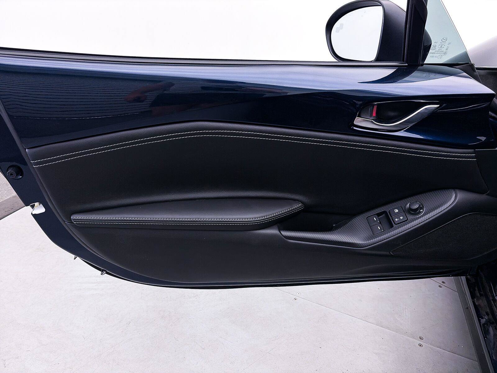 New 2026 MAZDA MX-5 Miata Club w/ Interior Package RWD image 15