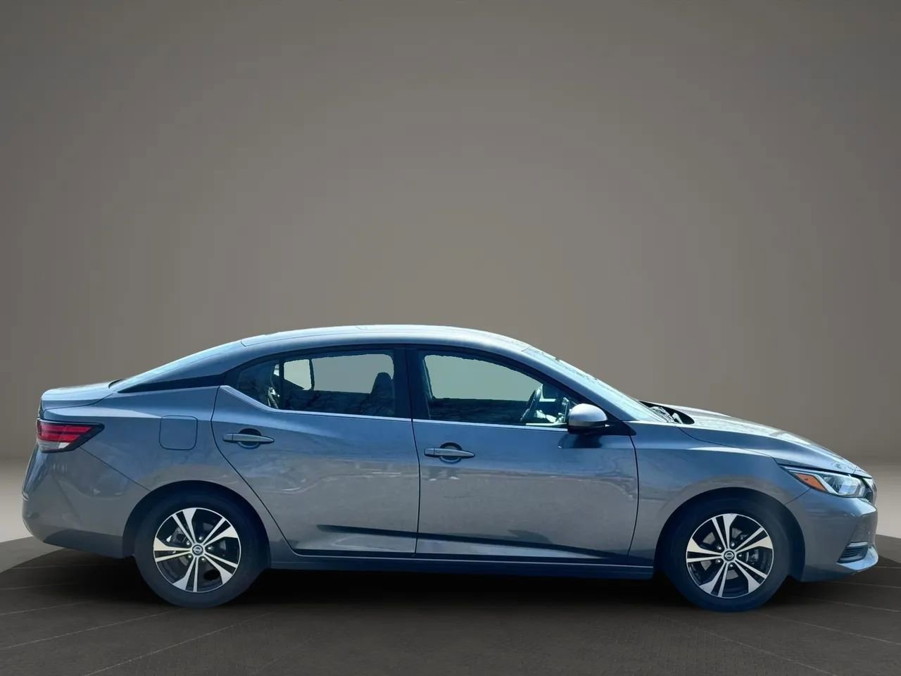 Used 2021 Nissan Sentra SV image 7