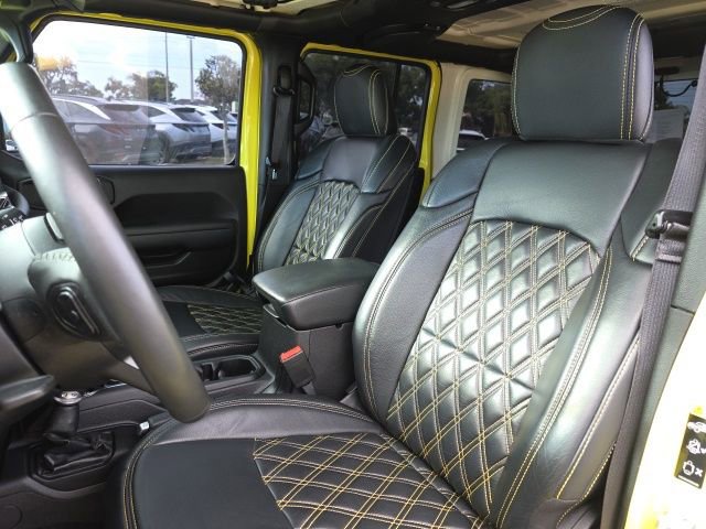 Used 2022 Jeep Wrangler Unlimited Sport w/ Xtreme Recon 35" Tire Package AWD/4WD image 7