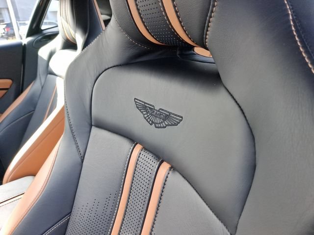 Used 2020 Aston Martin V8 Vantage Coupe RWD image 9