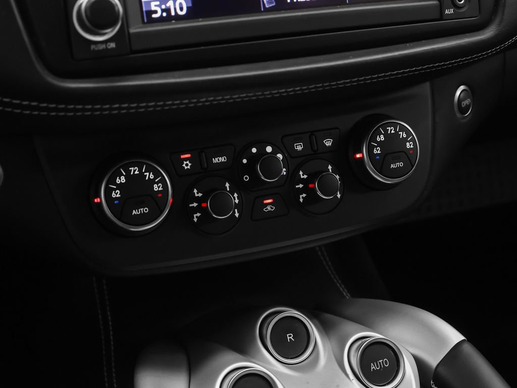 Certified 2014 Ferrari FF AWD/4WD image 59