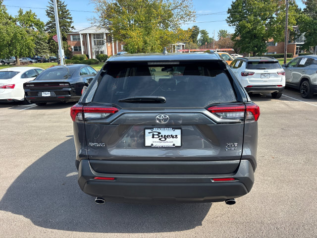 Used 2025 Toyota RAV4 XLE AWD/4WD image 29
