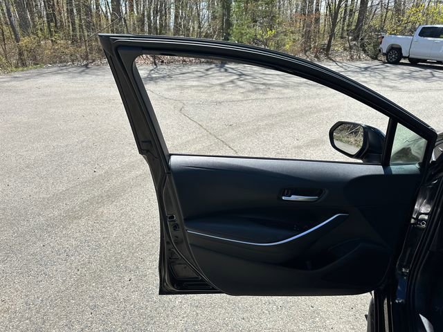 Used 2025 Toyota Corolla SE FWD image 28