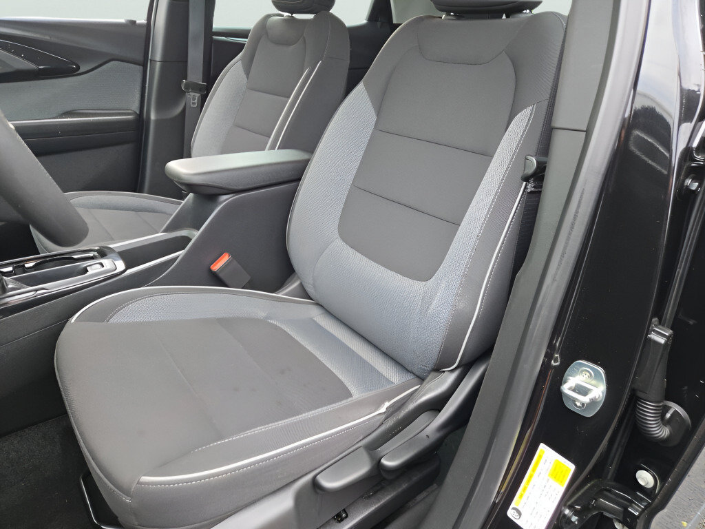 Certified 2023 Chevrolet TrailBlazer LS FWD image 27