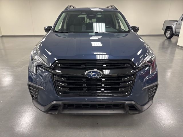 Used 2024 Subaru Ascent Onyx Edition image 2