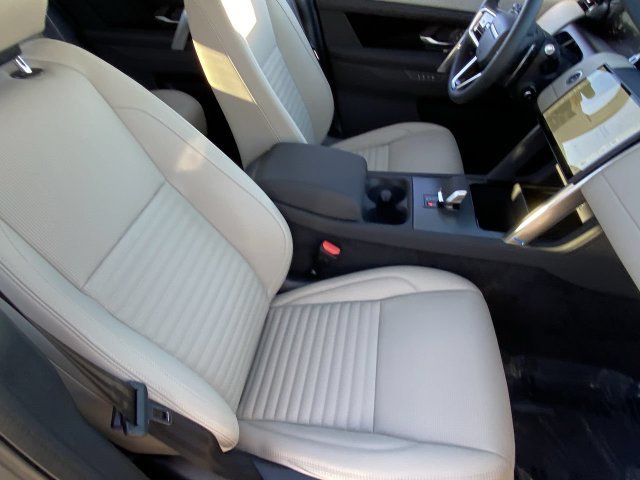 Used 2025 Land Rover Discovery Sport S AWD/4WD image 10