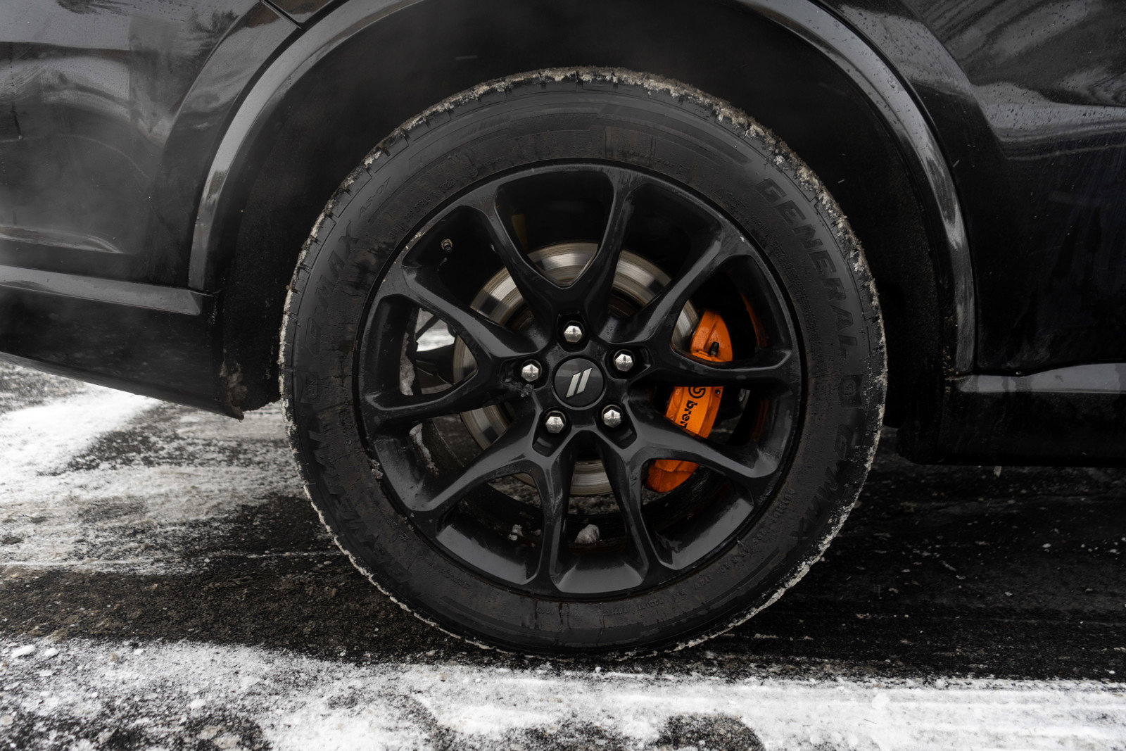 Used 2023 Dodge Durango R/T w/ Hemi Orange Plus Package image 10