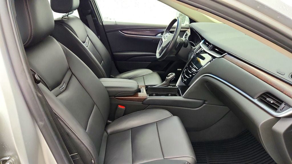 Used 2019 Cadillac XTS Luxury w/ Driver Awareness Package FWD image 25
