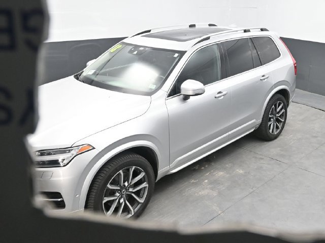 Used 2018 Volvo XC90 T6 Momentum w/ Convenience Package AWD/4WD image 33