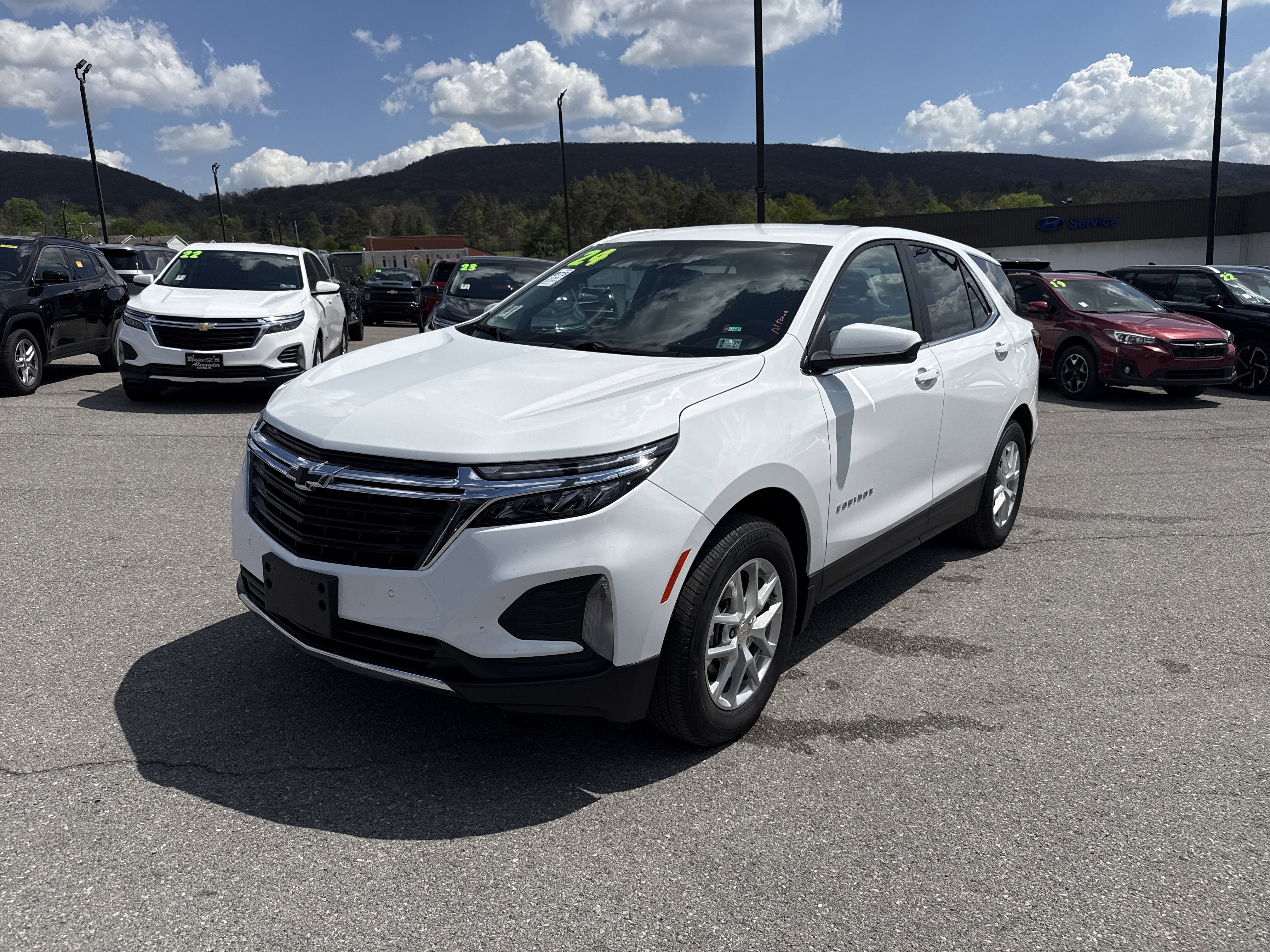 Used 2024 Chevrolet Equinox LT w/ LPO, Floor Liner Package AWD/4WD image 7