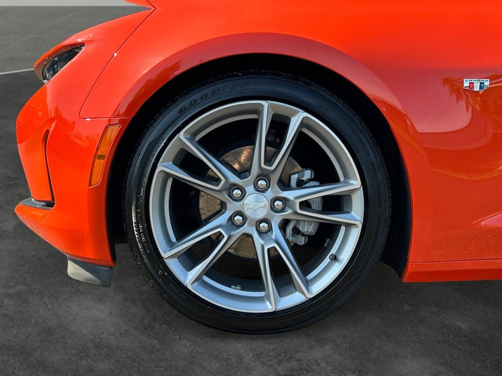 Used 2021 Chevrolet Camaro LT w/ RS Package RWD image 4