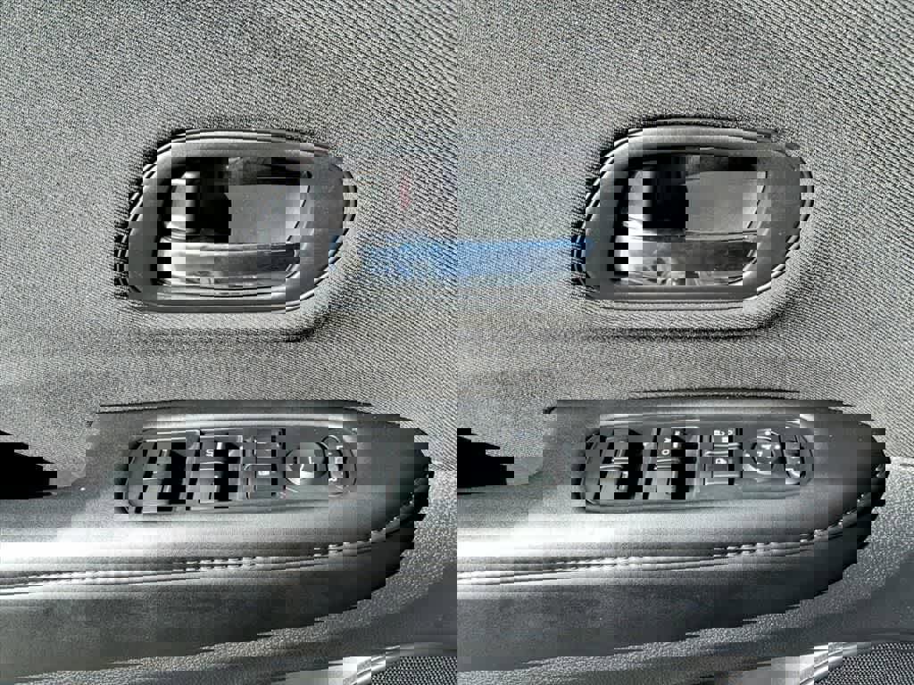 Certified 2021 Honda HR-V Sport image 13