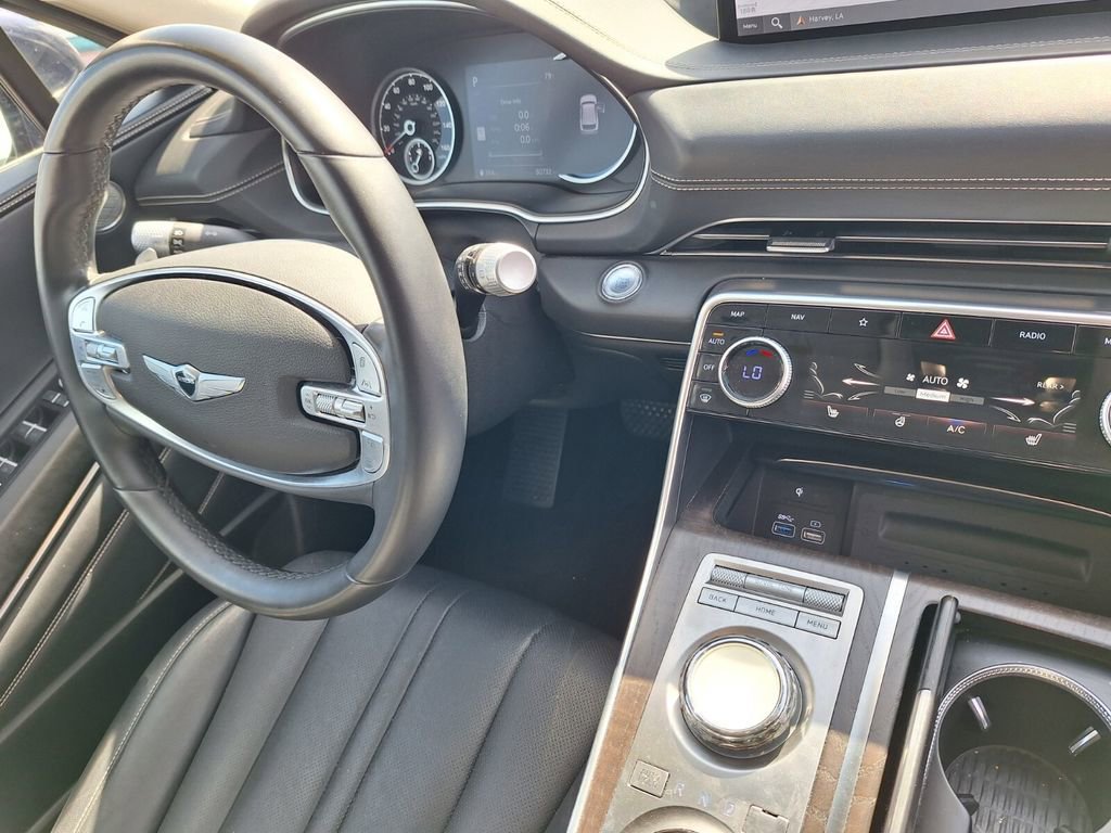 Used 2024 Genesis GV80 2.5T image 32