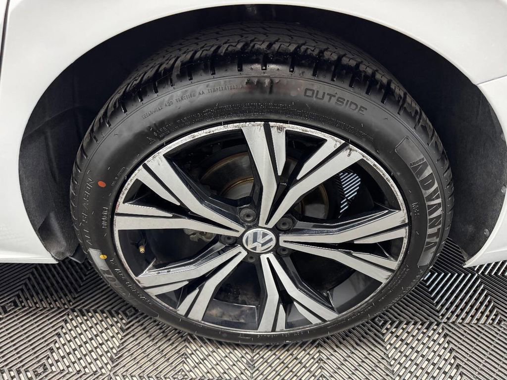 Used 2021 Volkswagen Passat 2.0T SE image 19