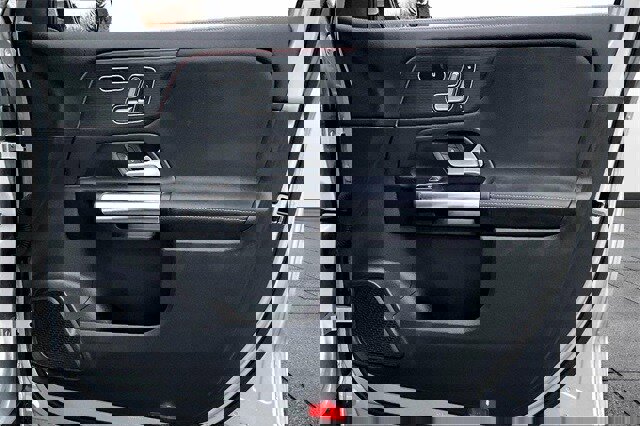 Certified 2023 Mercedes-Benz GLA 250 4MATIC image 30