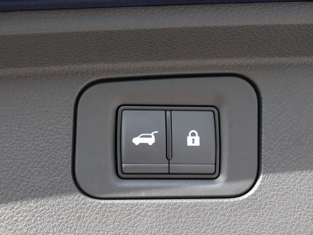 Certified 2025 INFINITI QX80 Luxe image 9