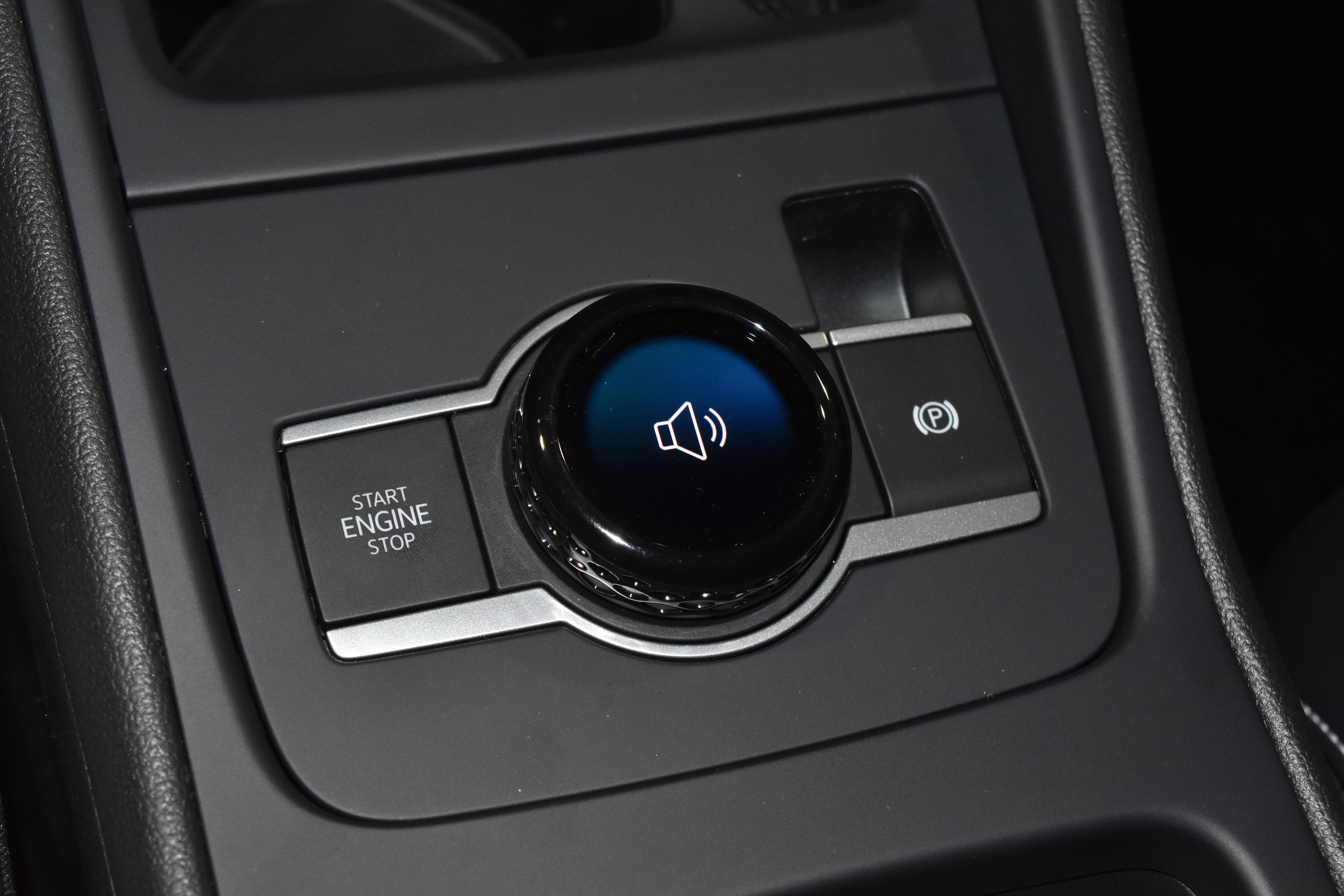 New 2026 Volkswagen Tiguan SE AWD/4WD image 11