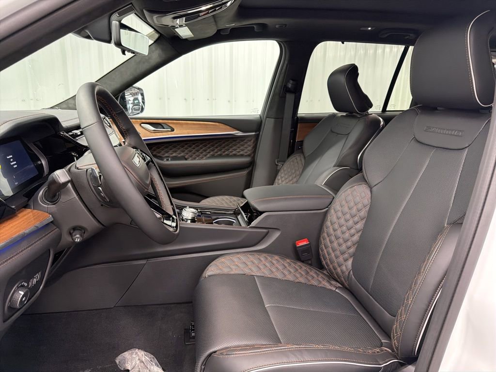 New 2026 Jeep Grand Cherokee Summit image 15
