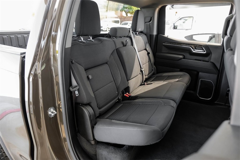 Used 2023 GMC Sierra 1500 Elevation image 36