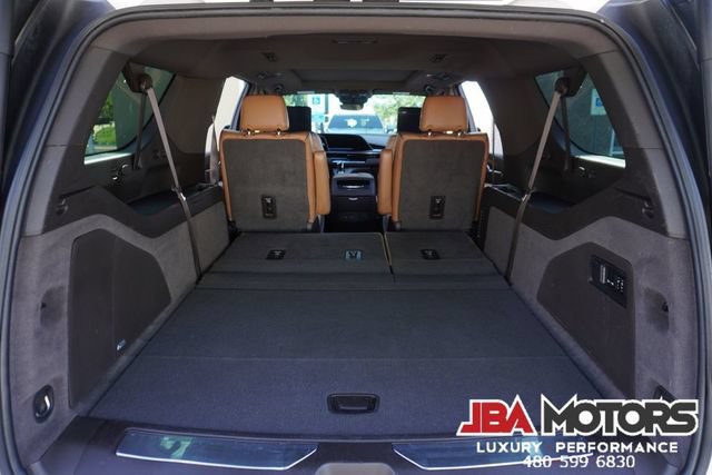Used 2021 Cadillac Escalade ESV Premium Luxury AWD/4WD image 29