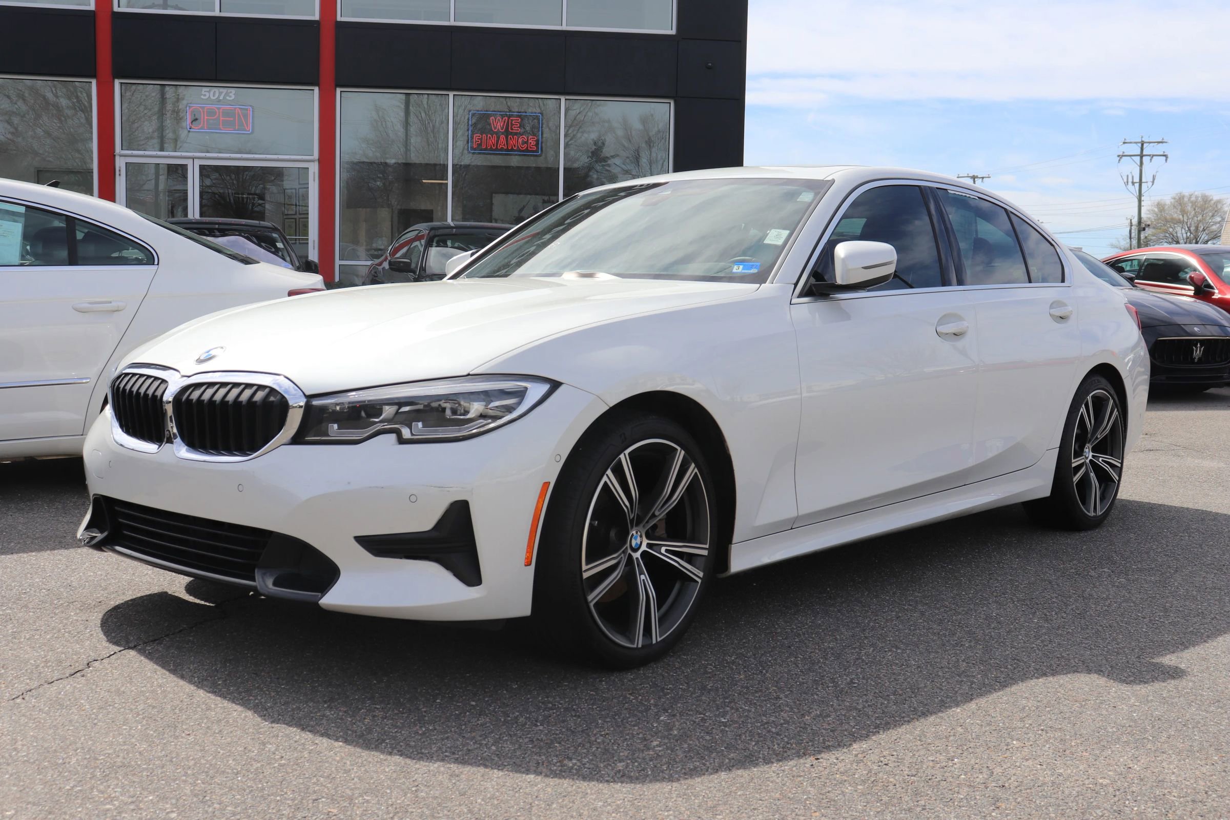 Used 2021 BMW 330i 330i Sedan 4D w/ Premium Package image 16