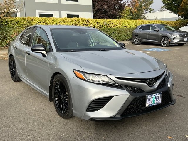 Used 2020 Toyota Camry SE