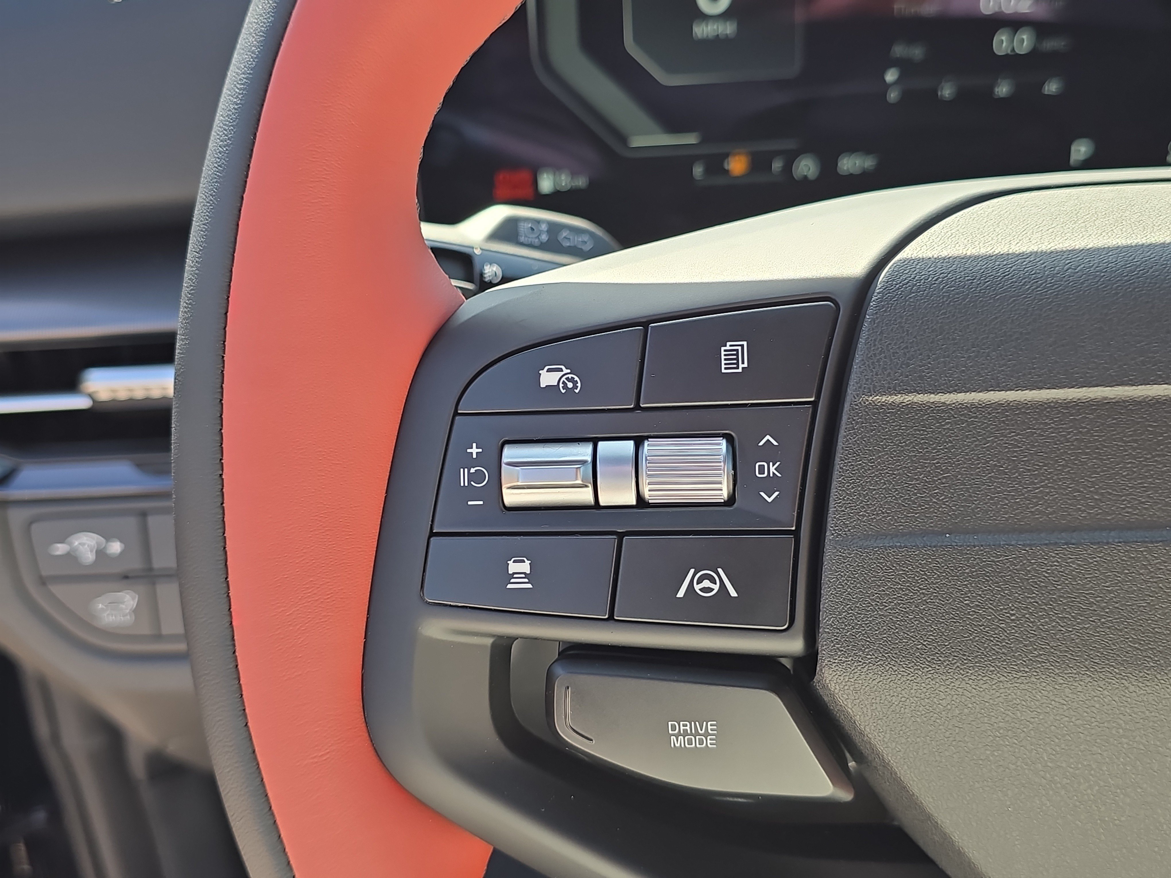 New 2027 Kia Sportage SX FWD image 31