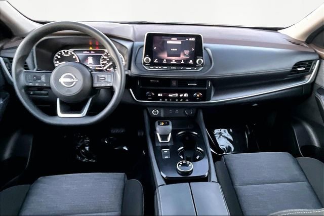 Used 2023 Nissan Rogue SV image 7