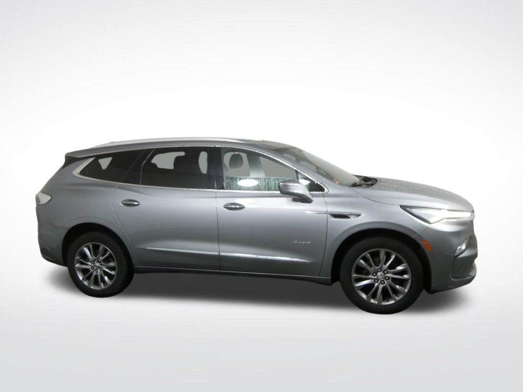 Used 2023 Buick Enclave Avenir w/ Avenir Technology Package AWD/4WD video 2