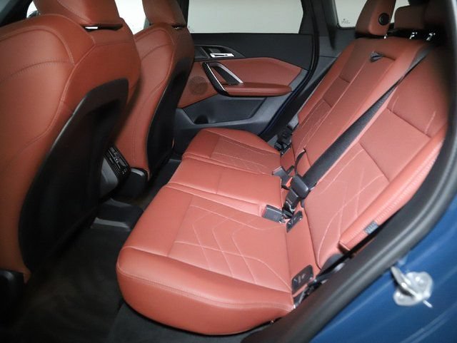Used 2026 BMW X1 xDrive28i AWD/4WD image 17