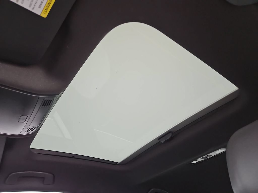 Used 2019 Volkswagen Jetta R-Line w/ R-Line Cold Weather Package FWD image 25