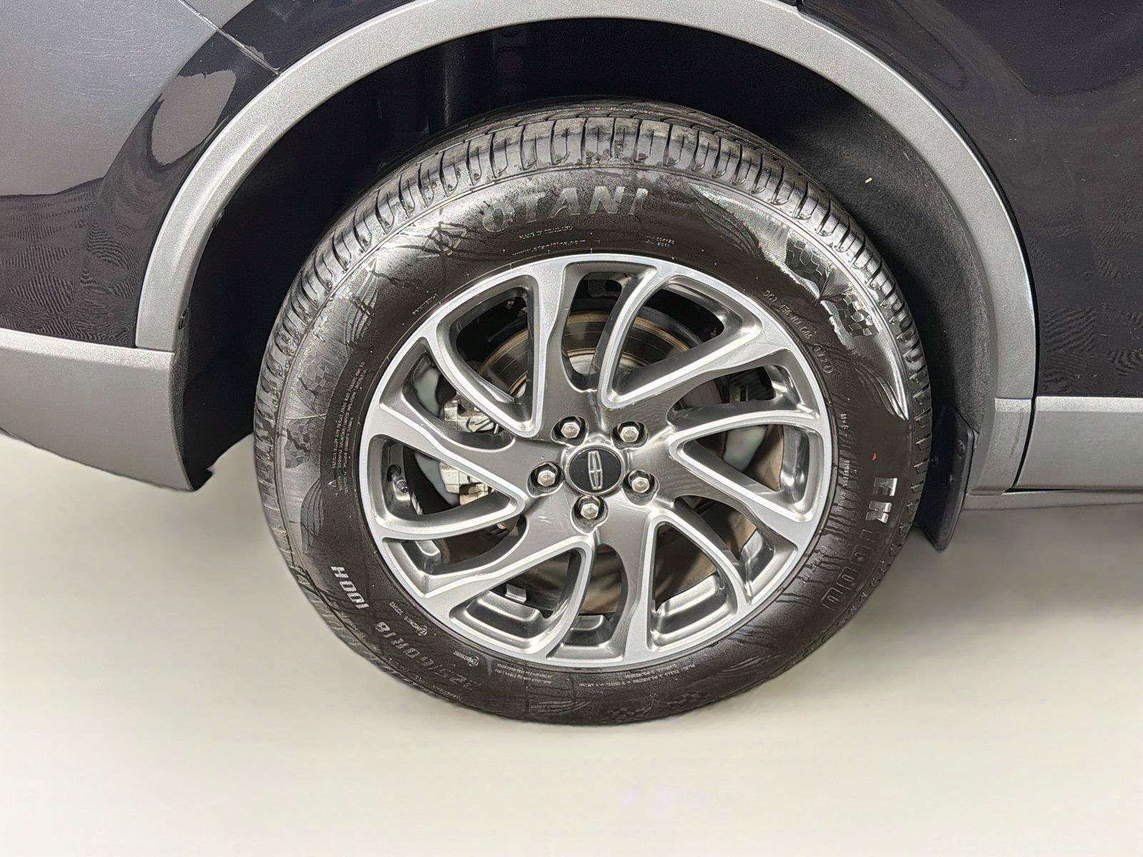 Used 2022 Lincoln Corsair AWD w/ Equipment Group 101A image 34