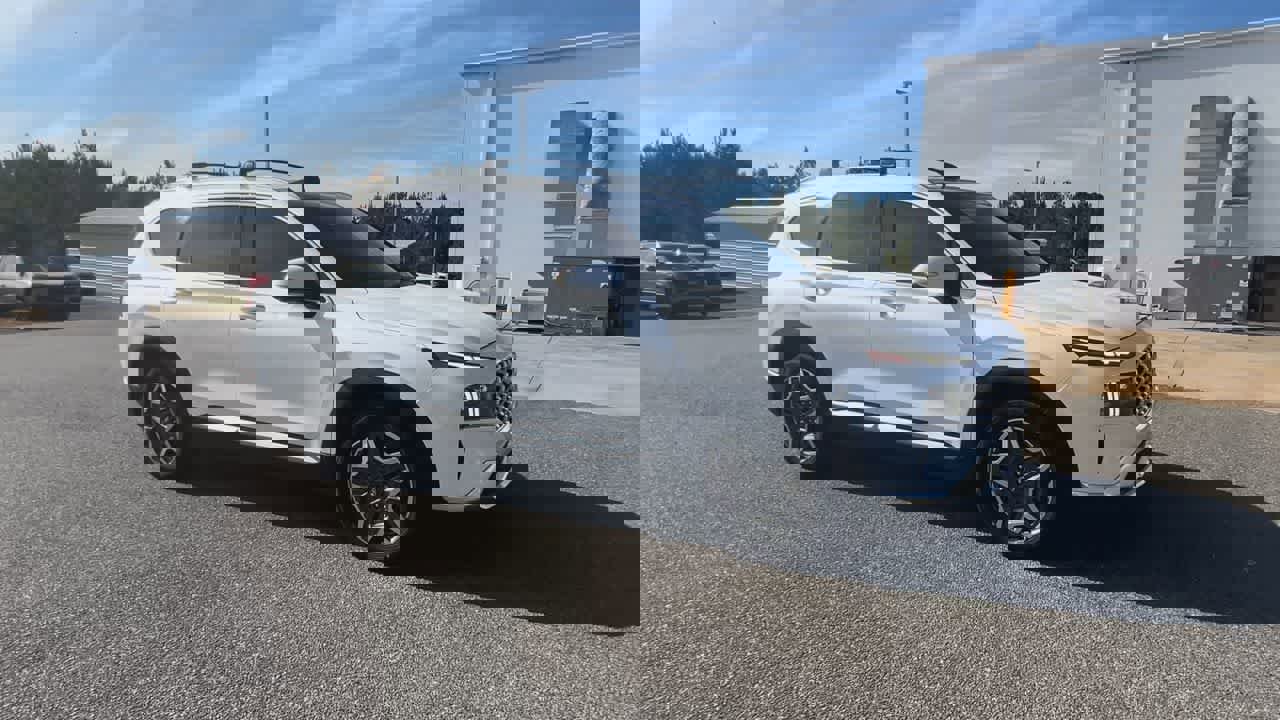 Used 2022 Hyundai Santa Fe Limited w/ Cargo Package video 2