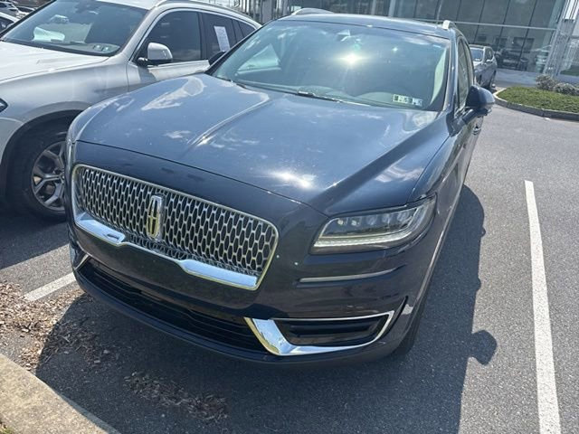 Used 2020 Lincoln Nautilus Reserve w/ Equipment Group 202A AWD/4WD image 2