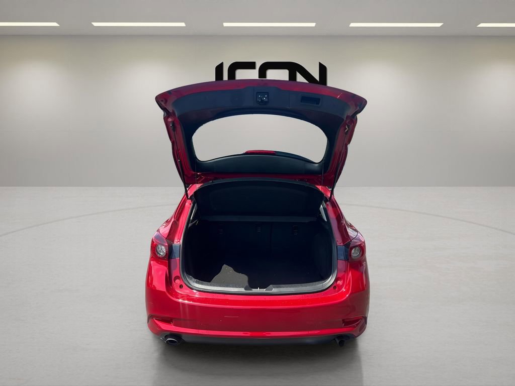 Used 2018 MAZDA MAZDA3 Touring image 25