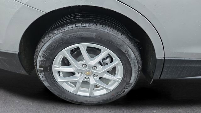 Used 2024 Chevrolet Equinox LS w/ LS Convenience Package image 19