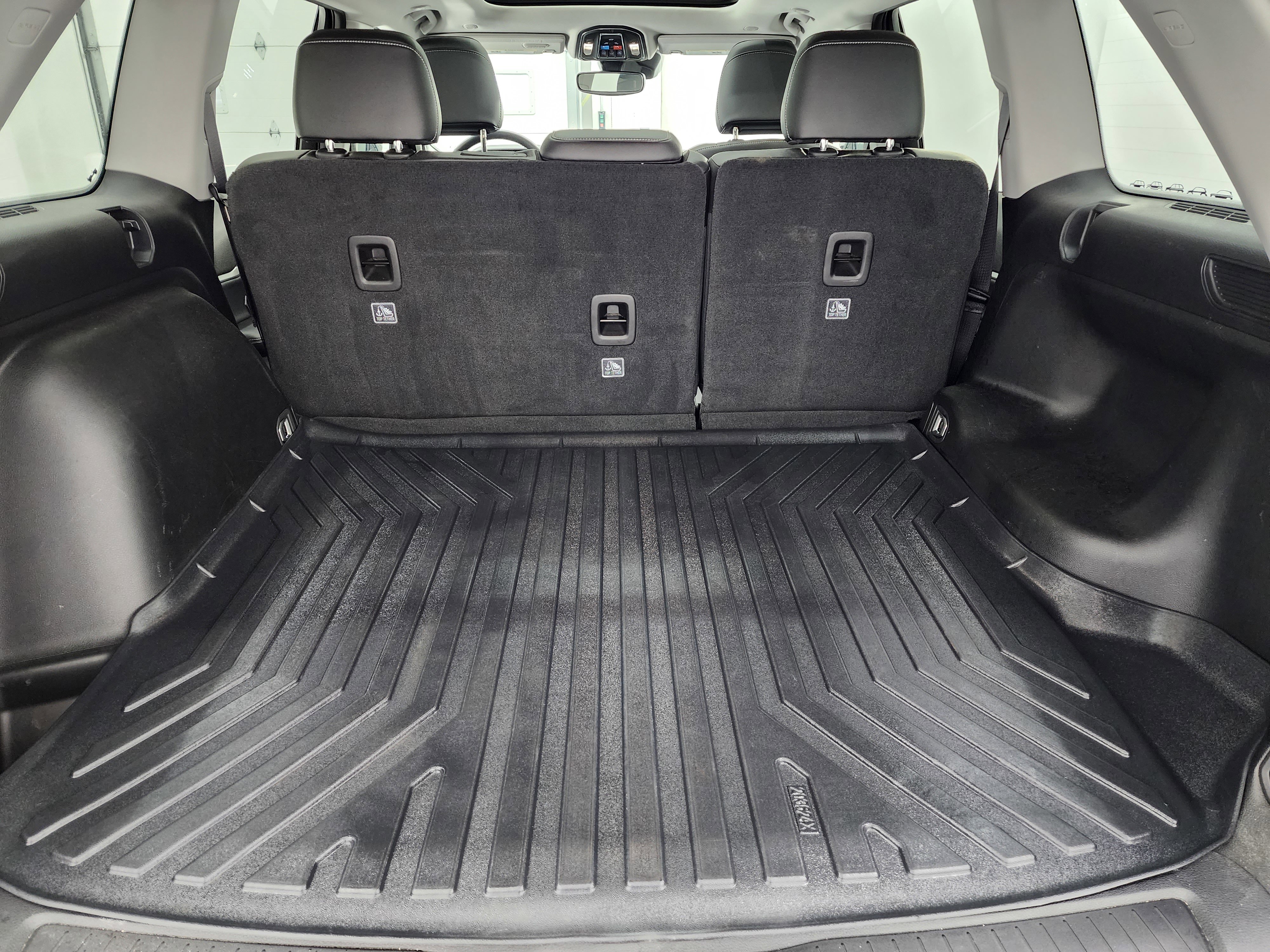 Used 2023 Jeep Grand Cherokee Limited w/ Black Appearance Package image 29