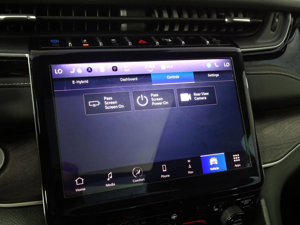 Used 2023 Jeep Grand Cherokee 4WD 4xe image 40