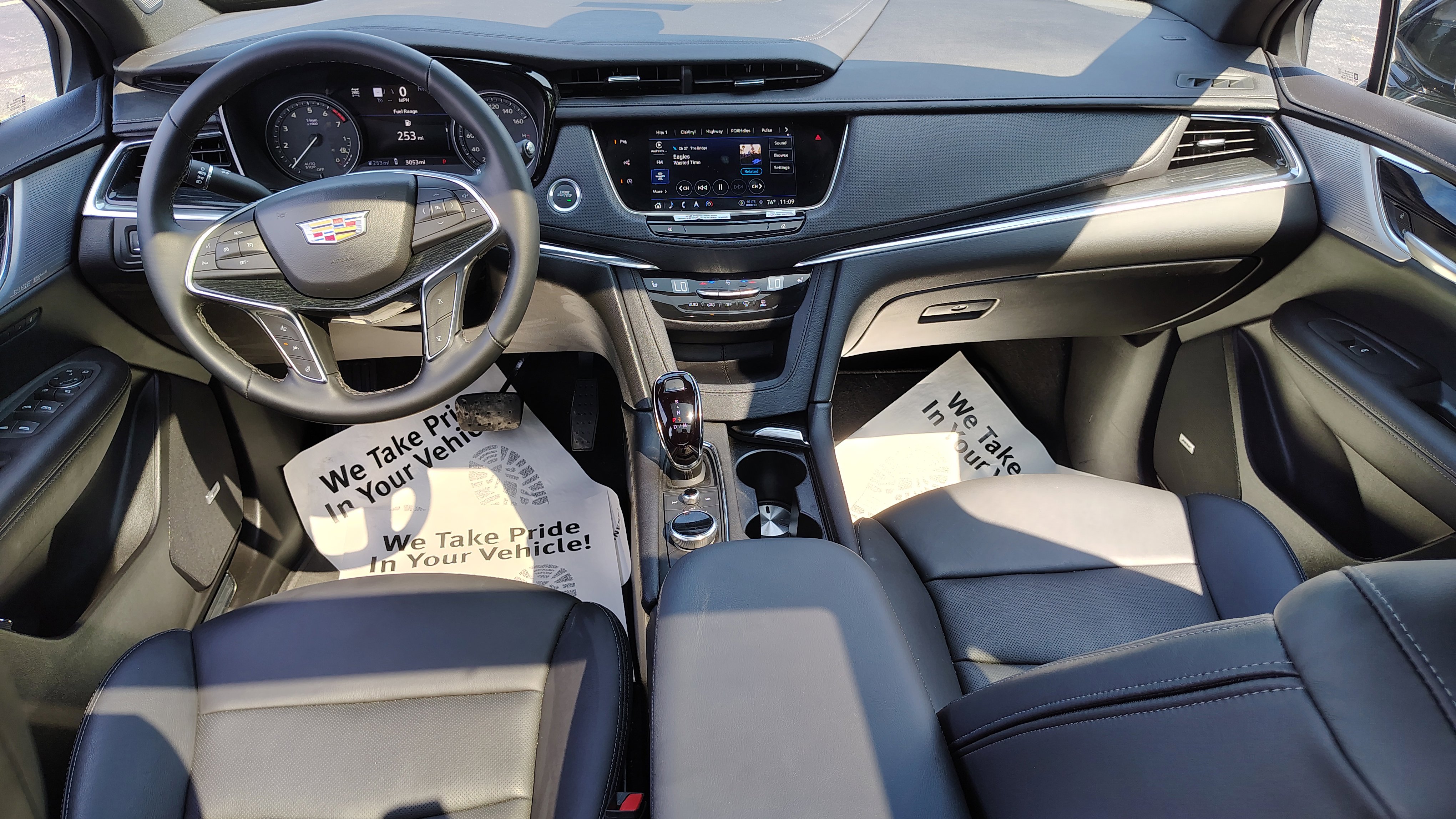 New 2025 Cadillac XT5 Premium Luxury w/ Technology Package image 10
