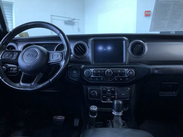 Used 2021 Jeep Gladiator Willys AWD/4WD image 12
